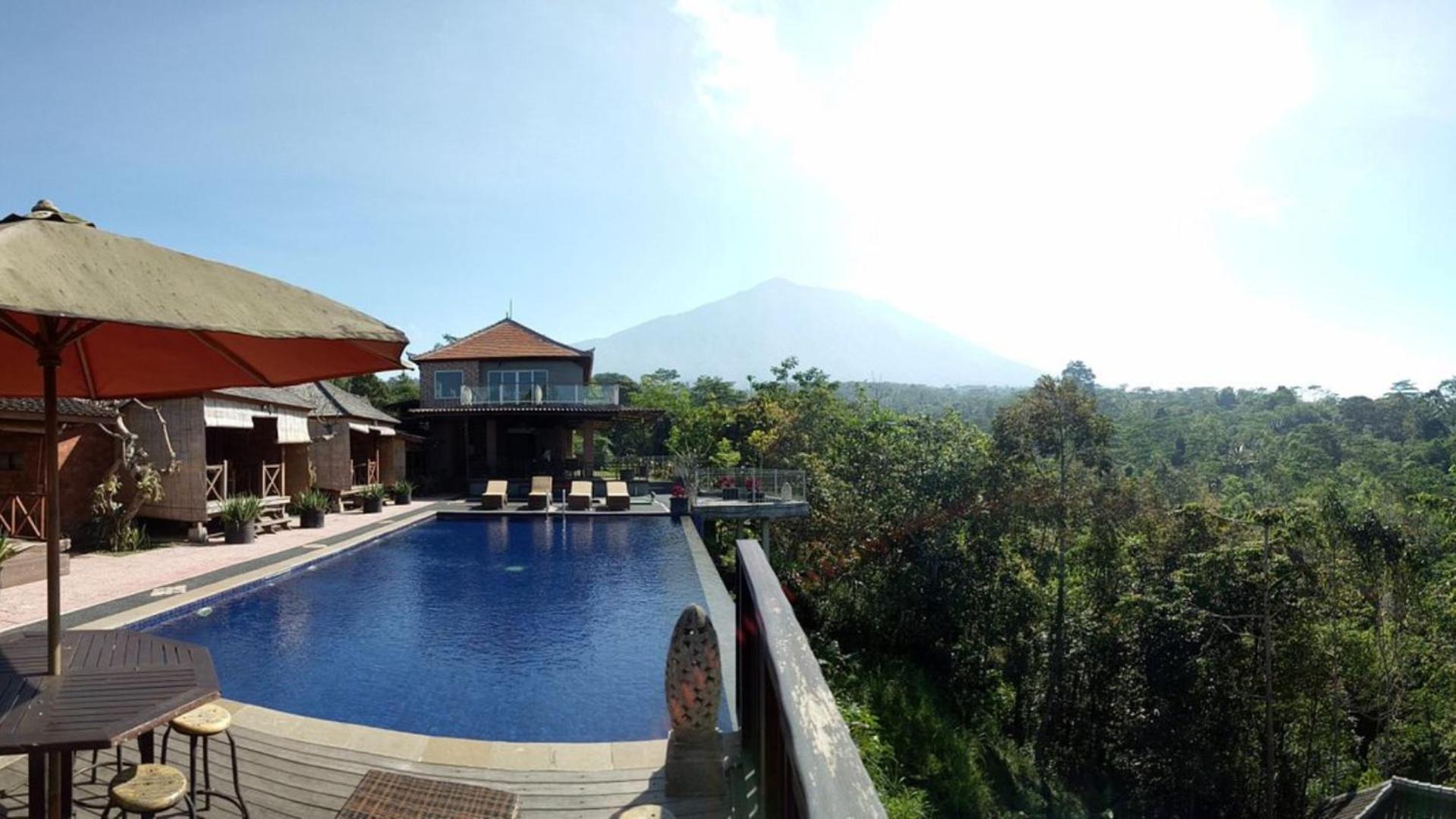 Puri Karang Besakih 3*